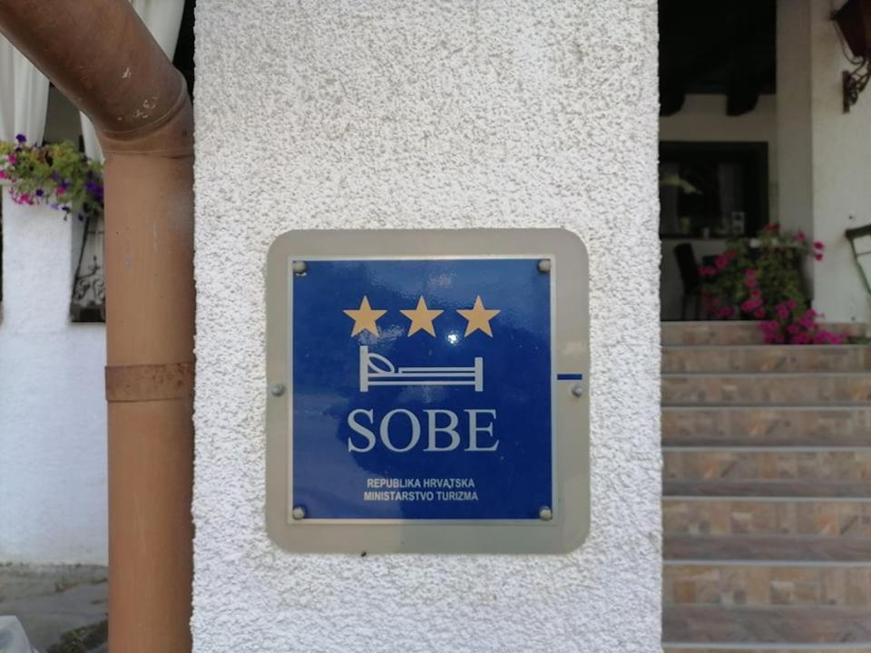 Sulentic Sobe I Restoran Bed & Breakfast Virovitica Exterior photo